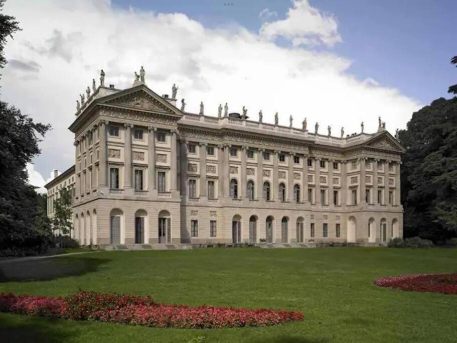 Appartamento In Milano